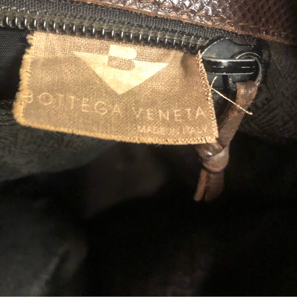 Bottega Veneta RARE vintage brown embossed leather shoulder bag with gold chain - Picture 16 of 16